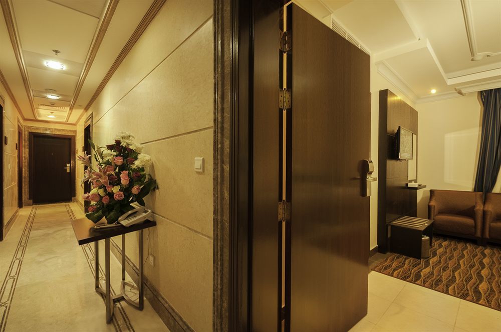 Platinum Abraj Al Ehsan Hotel Mecca Exterior photo
