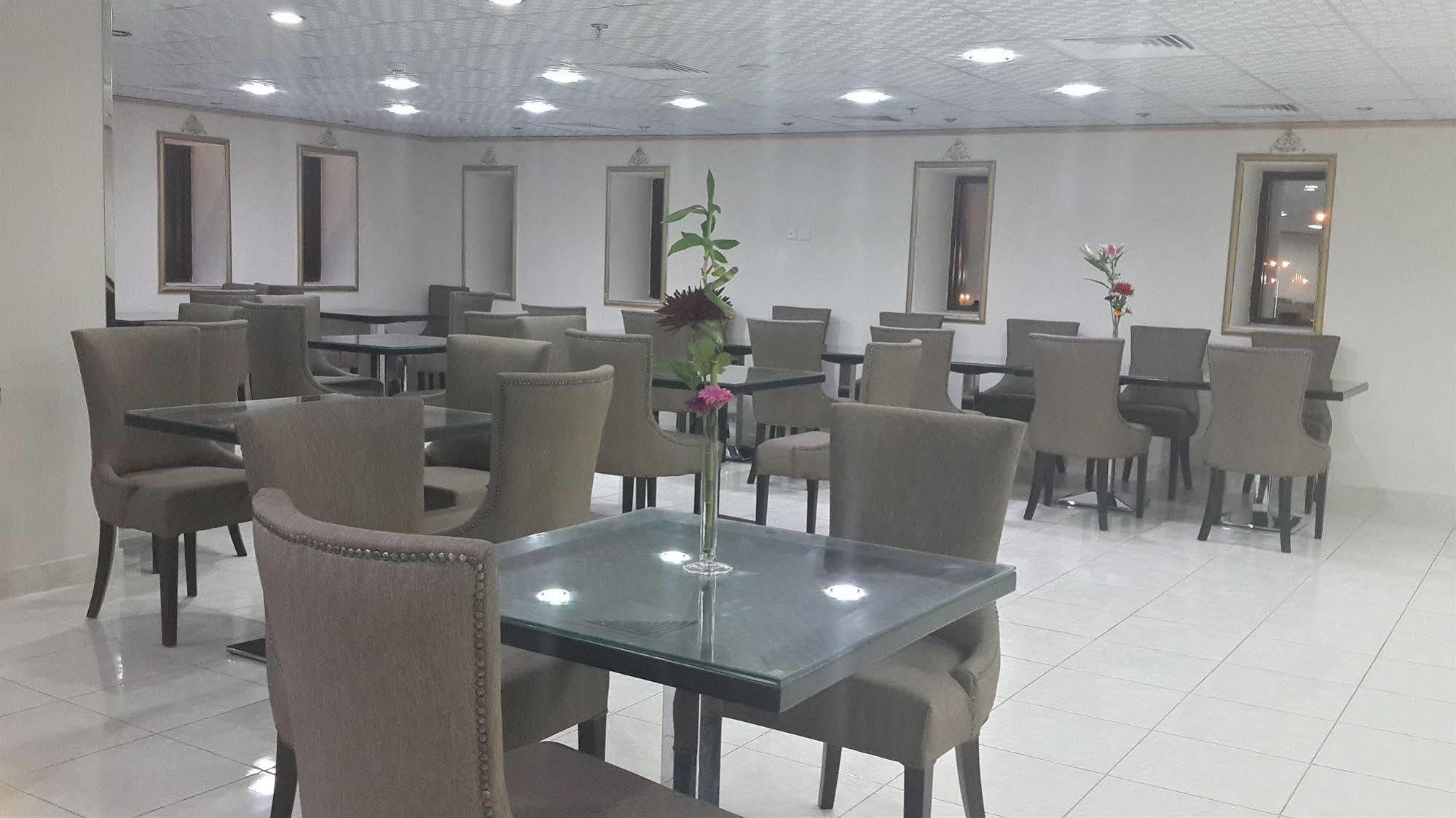 Platinum Abraj Al Ehsan Hotel Mecca Exterior photo